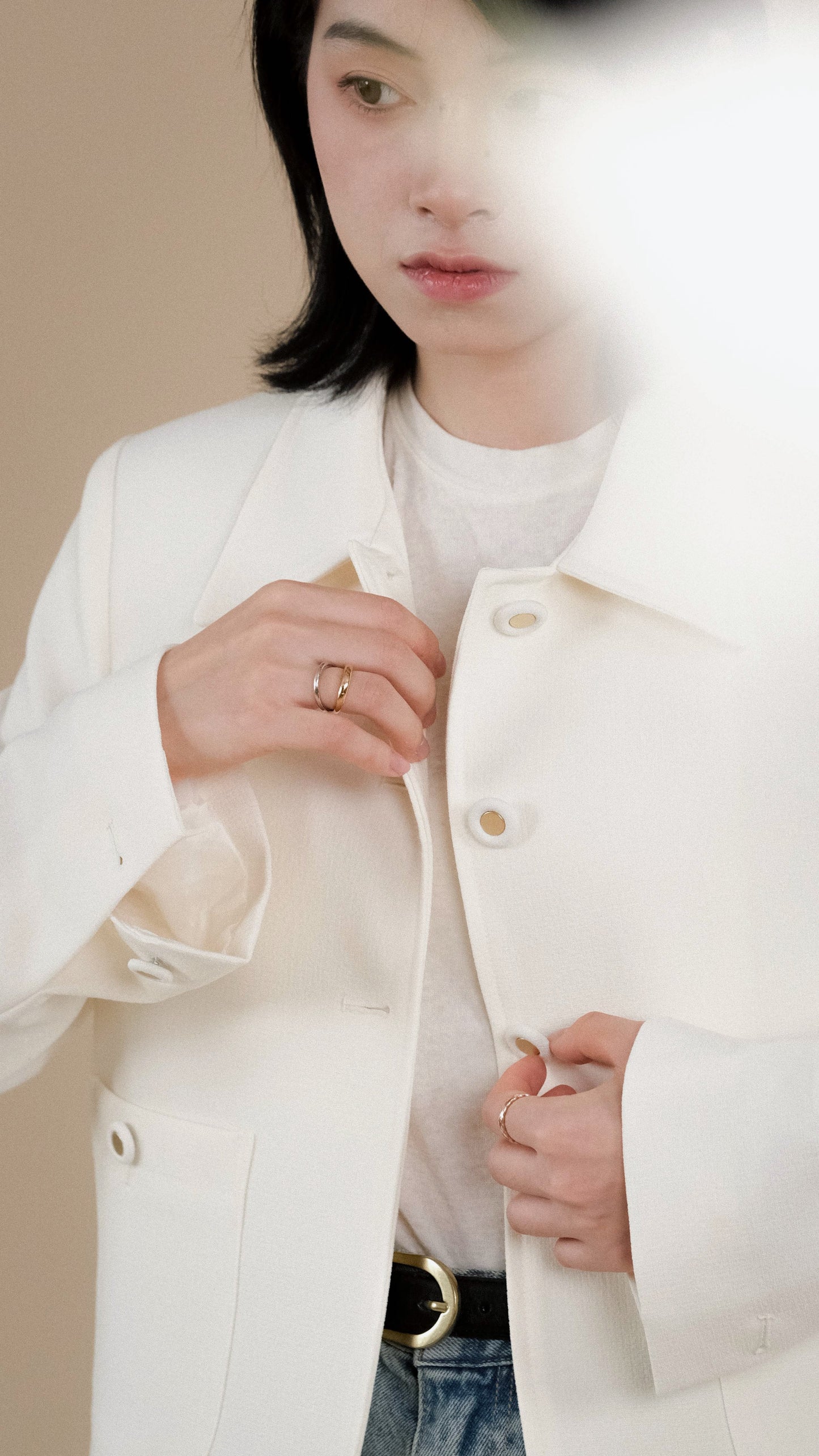 Short Cut Jacket - White