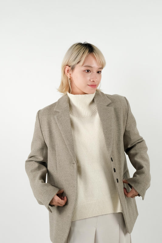 Natural Shoulder Line Loose-Fit Blazer - Oat